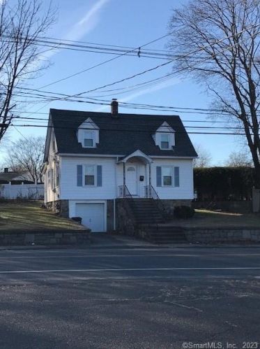 345 Stillson Rd, Waterbury CT  06705-1643 exterior