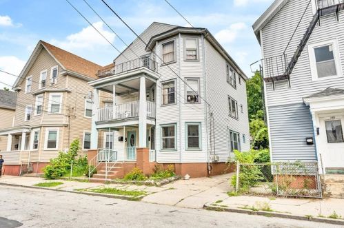 291 Oxford St, Providence, RI 02905-1829