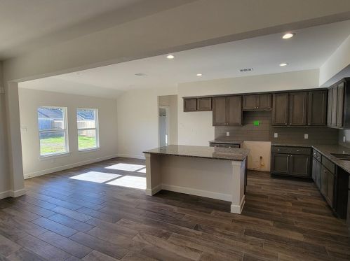 1428 Ladelle St, Dinsmore TX  77488-3428 exterior