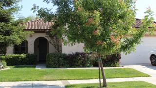397 California St, Escalon, CA 95320-8585