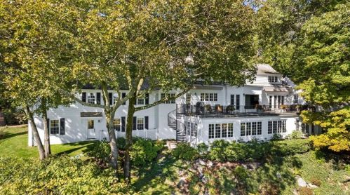 10 Nancy Ln, Chappaqua, NY 10514-2111