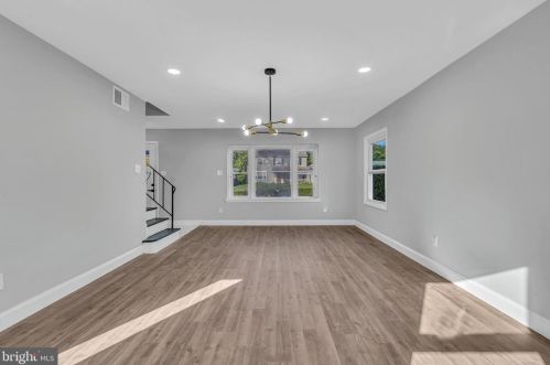 24 Perennial Ln, Willingboro NJ  08046-2623 exterior