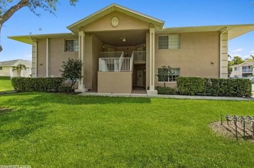 27095 Matheson Ave, Bonita Springs, FL 34135-5859