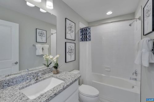 5995 Mccomb St, Crozet VA  22932-3023 exterior