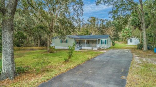 473931 Middle Rd, Hilliard, FL 32046-6205