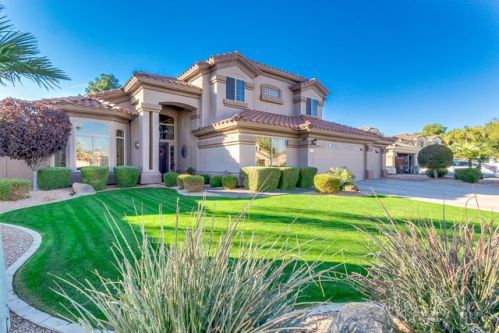 1298 Dodge Ct, Gilbert, AZ 85233-8264