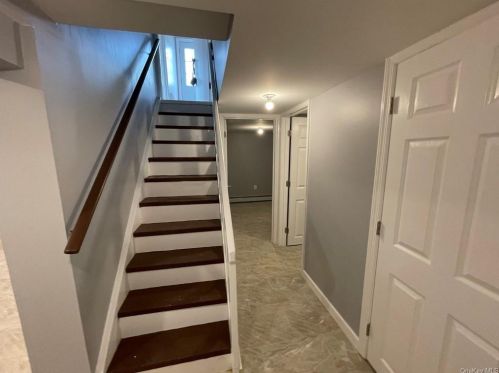 281 Madison Ave, Rye Brook NY  10573-2729 exterior