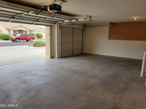 3855 Thornton Ave, Gilbert AZ  85297-5213 exterior