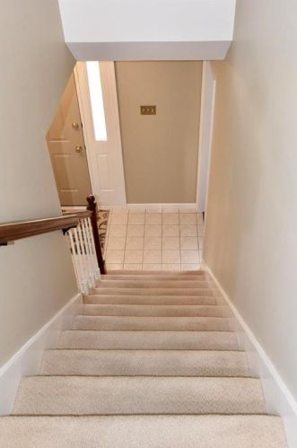 4438 Bachman Dr, Schnecksville PA  18078-2246 exterior