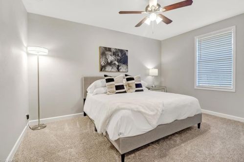95 12th Ave, Naples FL  34120-3353 exterior