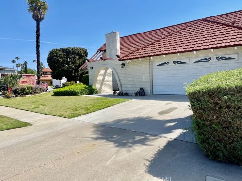 1340 Scarborough Ln, Anaheim, CA 92804-5436