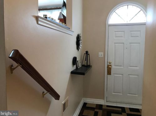 8408 Millwood Dr, Springfield VA  22152-2835 exterior