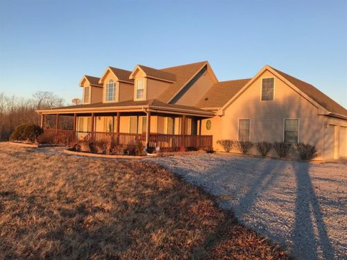 161 Rockridge Rd, Paris, KY 40361-9510