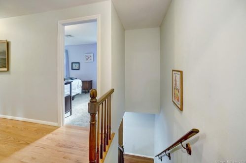 11 Timber Trl, Milford CT  06460-8616 exterior