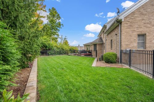 3466 Reeves Dr, Covington KY  41017-9436 exterior