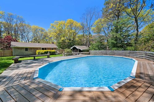 63 Cosdrew Ln, East Hampton, NY 11937-2542