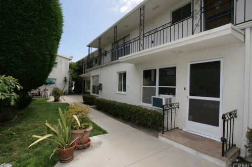 1047 1st St, Long Beach, CA 90802-5553
