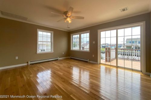 238 Pine Dr, Berkeley Township NJ  08721-3137 exterior