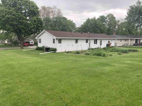 1379 Liberty St, Green Bay, WI 54304-3158