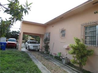 3653 17th St, Miami, FL 33125-1747