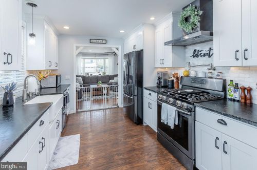 408 Princeton Blvd, Wenonah NJ  08090-1327 exterior