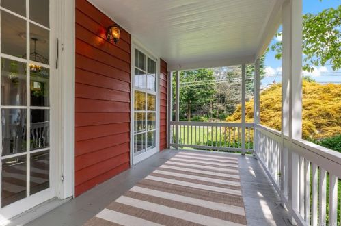 44 Greenridge Ave, White Plains NY  10605-1622 exterior