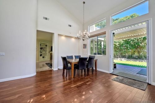 2710 Cyn Ave, San Diego CA 92123-5428 exterior