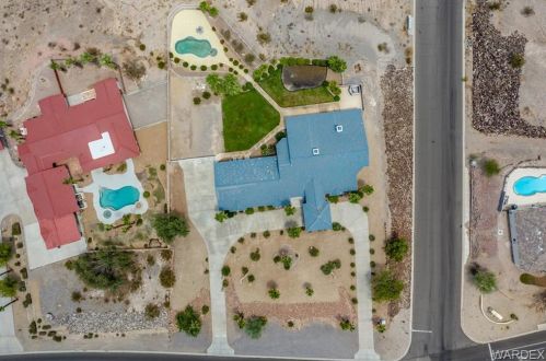 1895 Corwin Rd, Bullhead City AZ  86442-8774 exterior