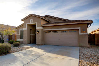 9173 Runion Dr, Peoria, AZ 85382-5211