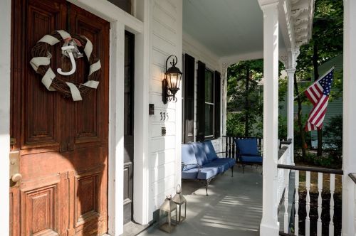 335 Chestnut St, Sewickley PA 15143-1809 exterior