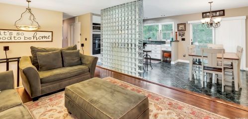 83 Otis Rd, Islip Terrace NY  11752-1907 exterior