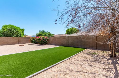 14923 Banff Ln, Sun City AZ 85388-7713 exterior