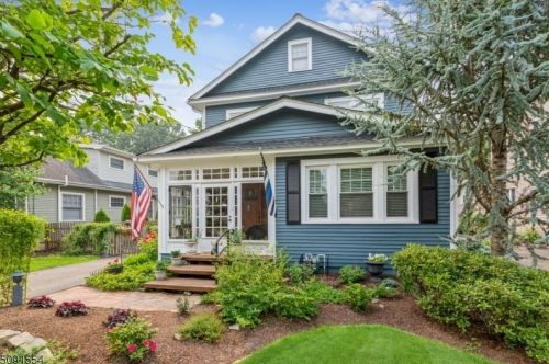 46 Burnham Rd, Greystone Park, NJ 07950-1715
