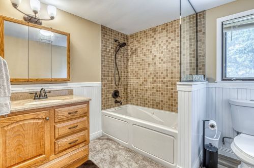 442 Deep Hole Rd, Baiting Hollow NY  11933-1455 exterior