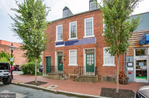 312 William St, Fredericksburg VA  22401-5832 exterior