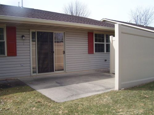 1630 Garden Ln, West Bend WI  53095-5526 exterior