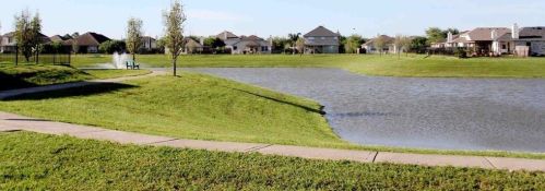 7310 Northfork Dr, Pearland, TX 77584-3907