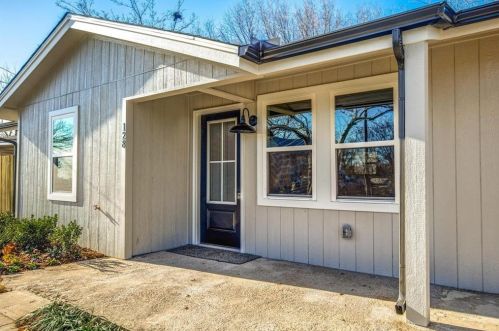 128 Elder St, Waxahachie, TX 75165-2802