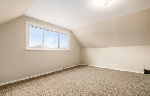 2967 Irwin Ave, Darbydale OH  43123-2309 exterior