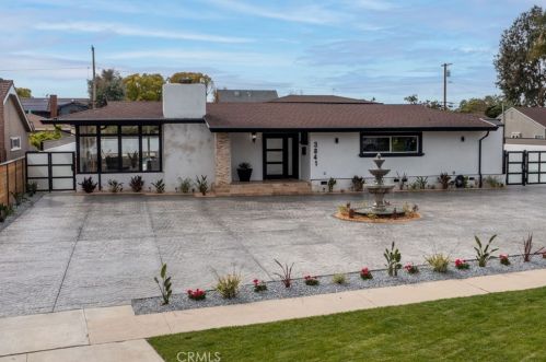 3841 Pacific Ave, Long Beach CA  90807-3227 exterior