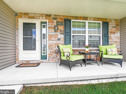 40 Marsha Dr, West Cressona, PA 17929-1500