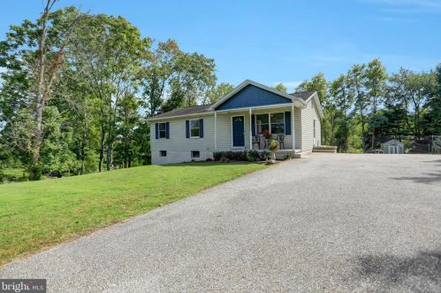 51 Mile Trl, Charnita, PA 17320-8463