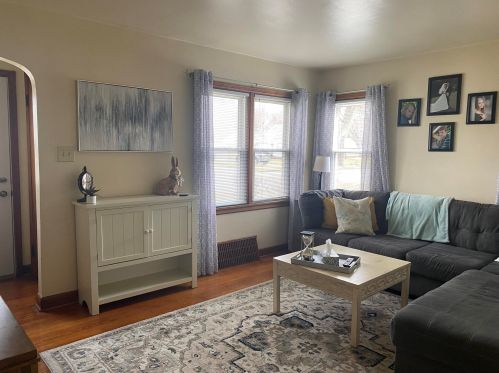 3953 57, Milwaukee WI 53220-2636 exterior