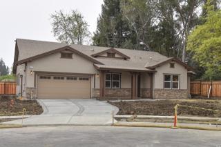 3416 Deerfield Ct, Fairfield, CA 94558-4255