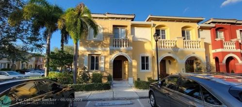 8931 18th St, Hollywood, FL 33025-7616