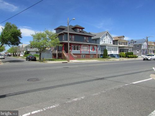 4925 Ventnor Ave, Atlantic City, NJ 08406-2426