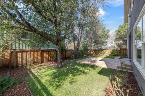 1916 Hull Ave, Redwood City CA  94061-3315 exterior
