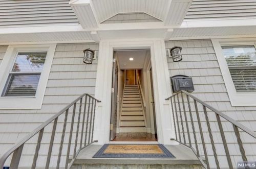 215 New Milford Ave, Dumont NJ  07628-2823 exterior