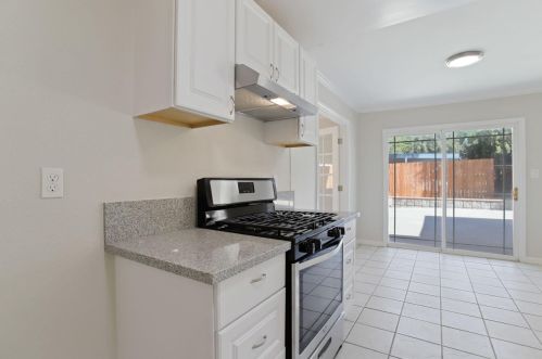2321 Jeanine Dr, Modesto CA  95355-4064 exterior