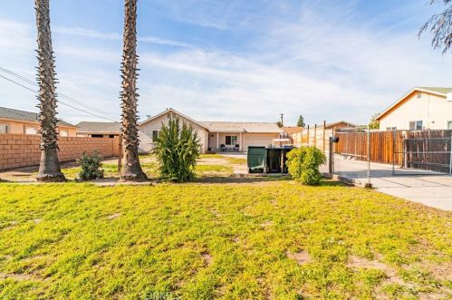 127 12th Ave, Upland, CA 91786-5510